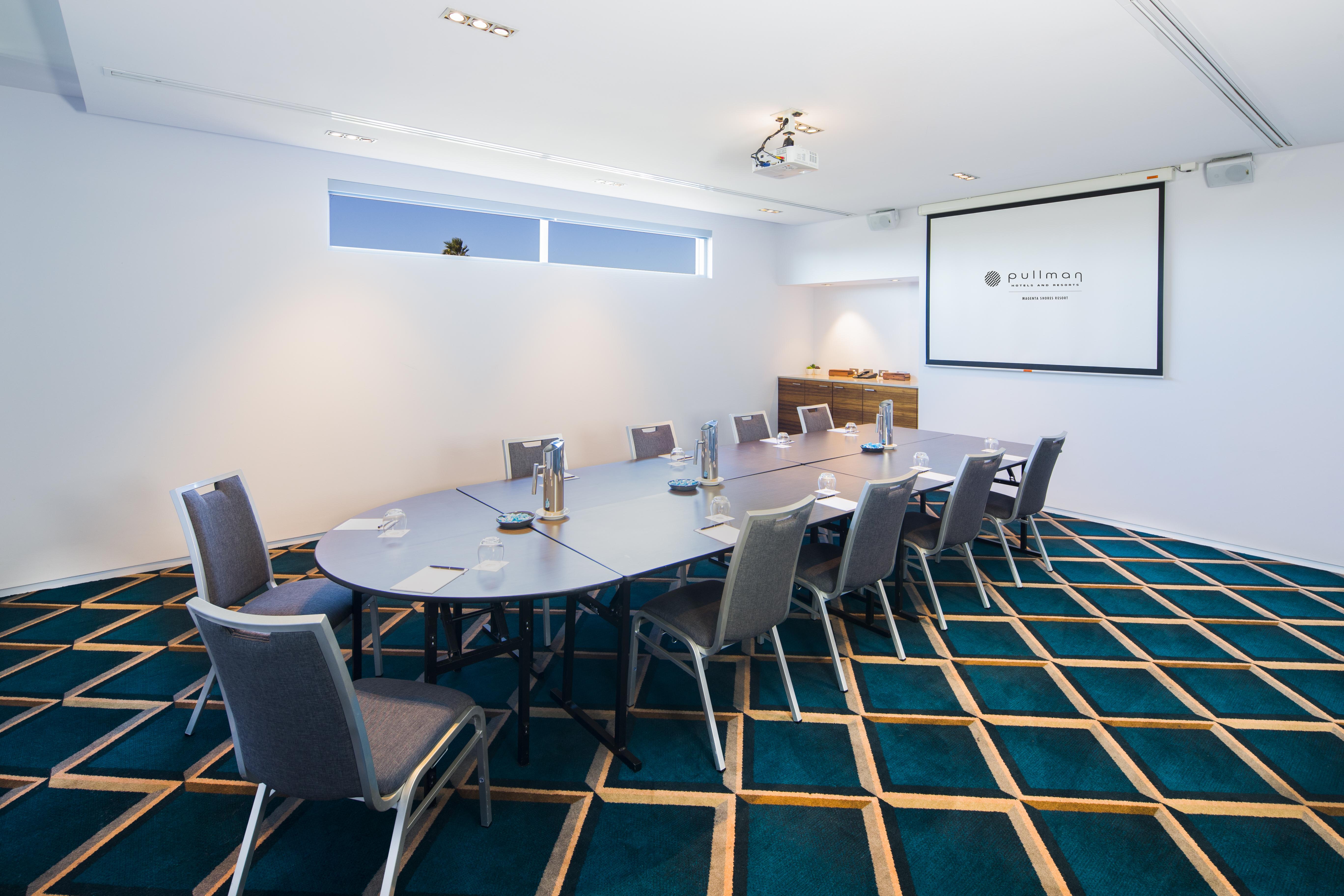 דה אינטרנס Pullman Magenta Shores Resort מראה חיצוני תמונה Meeting room at the hotel